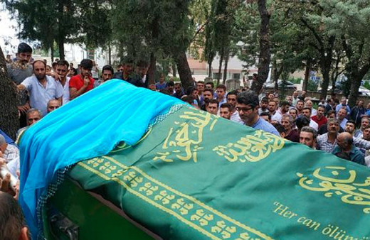 Kına gecesi yapılacaktı, toprağa verildi...