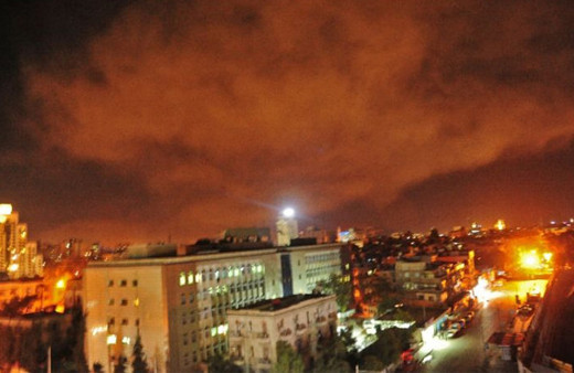 Suriye'de peş peşe patlamalar!