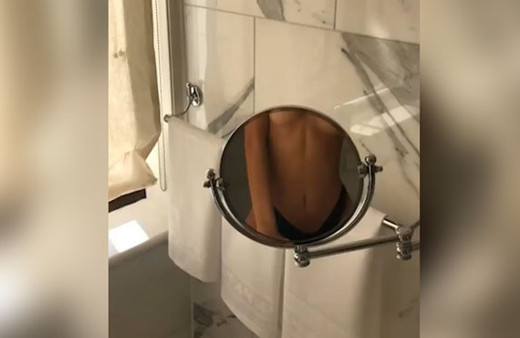 Kendall Jenner basına sızan çıplak fotoğrafların önüne yine çıplak fotoğrafla geçti