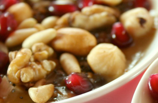 Aşurenin içine neler konur? En ünlü şeflerin aşure malzemeleri