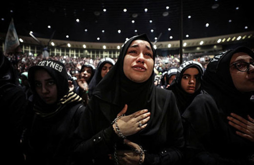 Kerbela Aşure Matemi'nde Caferiler'in kıyafeti dikkat çekti sebebi de... 