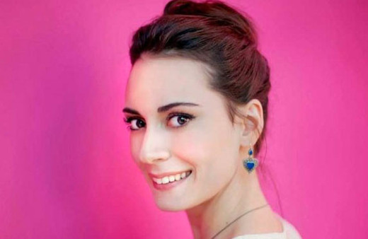 Ünlü oyuncu Avrupa'da hız kesmiyor