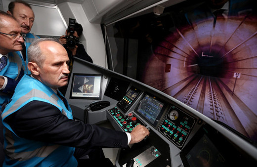 Gebze-Halkalı banliyö hattında deneme sürüşleri başladı