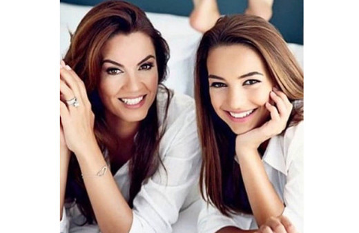 Miss Turkey 2018 finalistlerinden Özlem Kaymaz'ın kızı Tara Madelein De Vries kimdir?