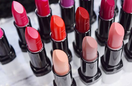 Ten rengine göre ruj seçimi nasıl yapılır?
