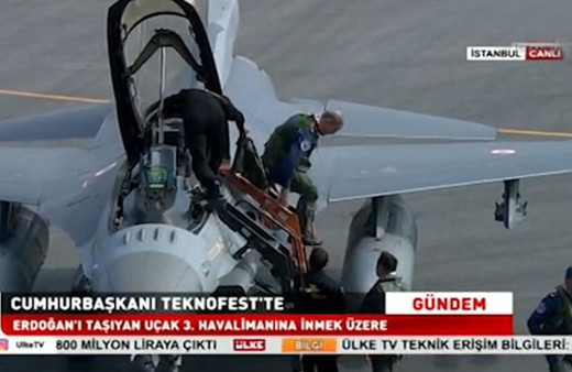 TEKNOFEST 'e F-16 uçağı ile gelen sürpriz isim! 
