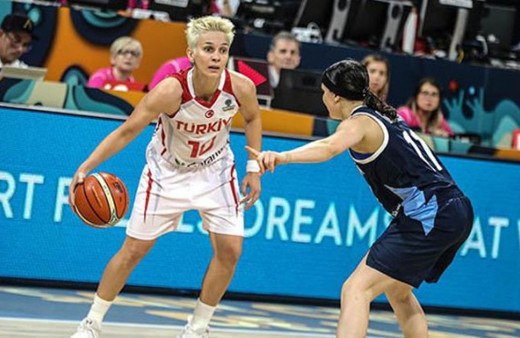 Potanın perileri Dünya Kupası'na şovla başladı