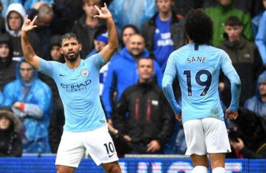 Manchester City, Cardiff'e gol yağdırdı!