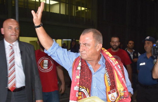 Galatasaray’a İzmir'de coşkulu karşılama