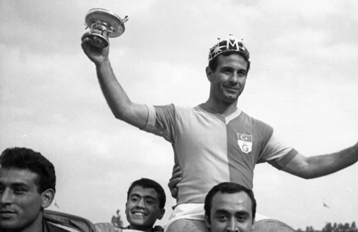 Türkiye'nin Taçsız Kral'ı Metin Oktay'ın bilinmeyen hikayesi