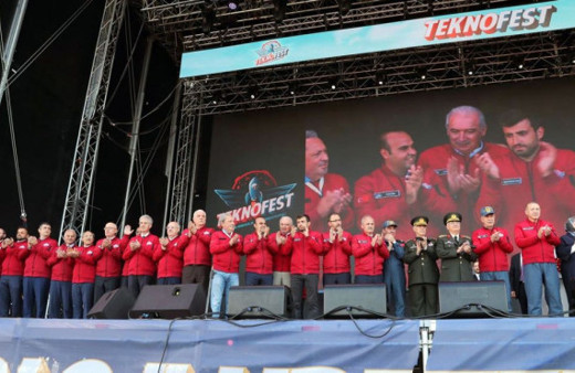 İBB ve T3 Vakfı öncülüğünde düzenlenen TEKNNOFEST'e rekor katılım