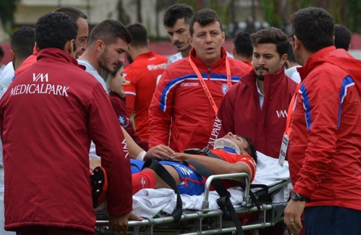 Pendikspor'dan klas hareket! Rakip futbolcu sakatlanınca...