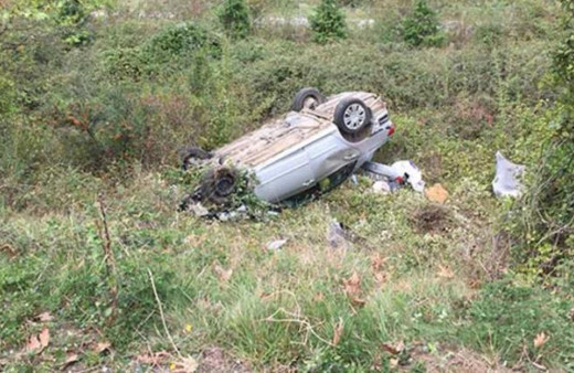 TEM'de akıl almaz kaza! İzmariti atayım derken...