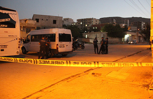 İki grup arasında baltalı bıçaklı kavga: Ölü ve yaralılar var!