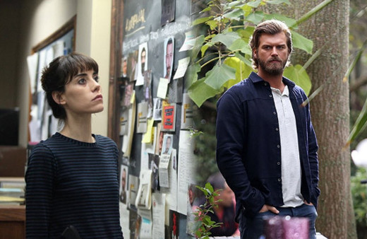 Cansu Dere Kıvanç Tatlıtuğ'un başrolde olduğu diziyi reddetti!