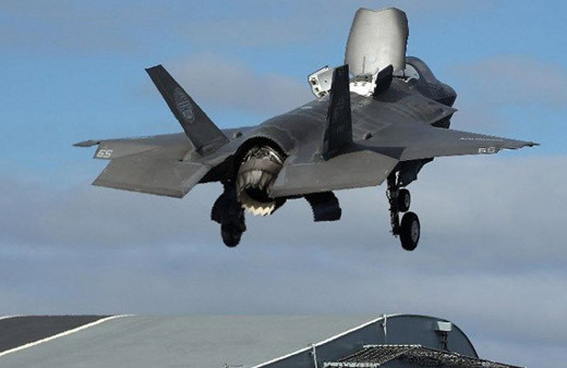 ABD'nin yeni nesil savaş uçağı F 35 ilk kez düştü!