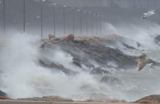 Manisa hava durumu saatlik son rapor fırtına hızı kaç?