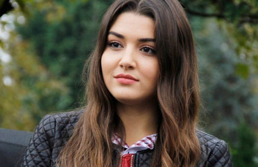 Hande Erçel'in olay videosu ortaya çıktı! Sosyal meyda yıkıldı