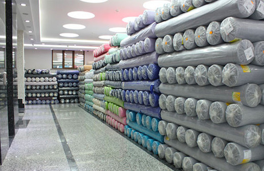 Yarım milyon değerindeki kumaş hırsızlığına gözaltı!