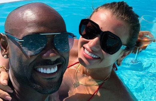 Vagner Love ve eşi tatilde!