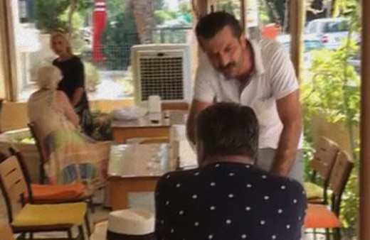 KKTC'de Barbaros Şansal'a büyük tepki! 'Burada ne işin var?'