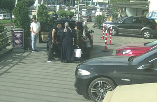 Valenin ihmalkarlığı yüzünden servet değerindeki aracı çalındı! 