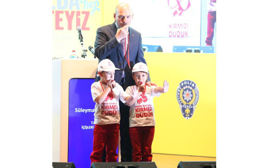 İçişleri Bakanı Süleyman Soylu: Direksiyon başında telefonu bitireceğiz