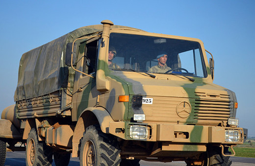 Hatay’da 'göç dalgasına karşı' askeri hareketlilik!