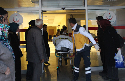 Burdur Bucak'ta fabrikada patlama: Yaralılar var!