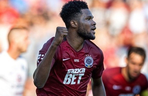 Golcü transferinde bomba patlıyor! Aslan'a 1,92'lik kule