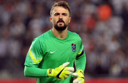 Onur Kıvrak futbolu bıraktığını açıkladı