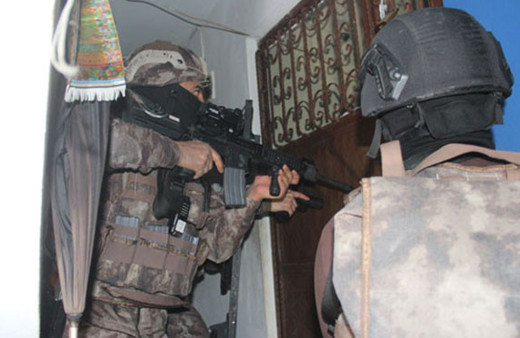 Terör örgütü HTŞ'ye şafak operasyonu! 300 polis katıldı 