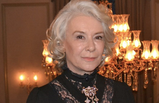 İstanbullu Gelin'in Esma'sını hiç böyle görmediğiniz! İpek Bilgin şu haliyle şaşırttı