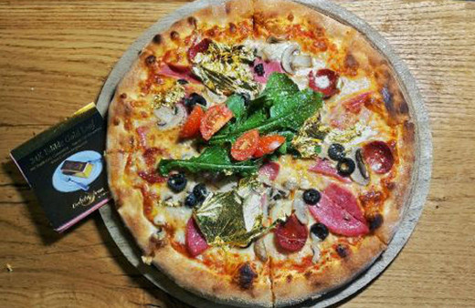 Bu pizza yenmez Firavun ve Roma krallarından esinlendi