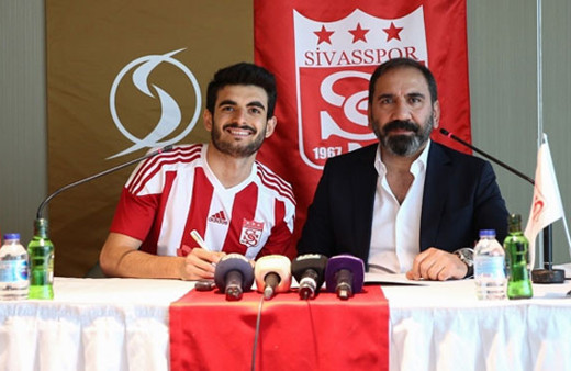 Beşiktaşlı genç yıldız Fatik Aksoy'un yeni takımı belli oldu