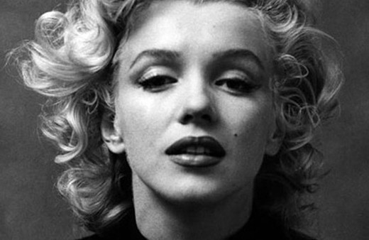 Evlatlık olarak yetiştirilen ünlüler