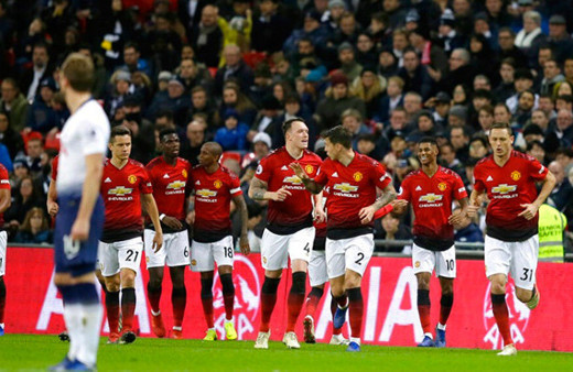 Dev maçın galibi Manchester United