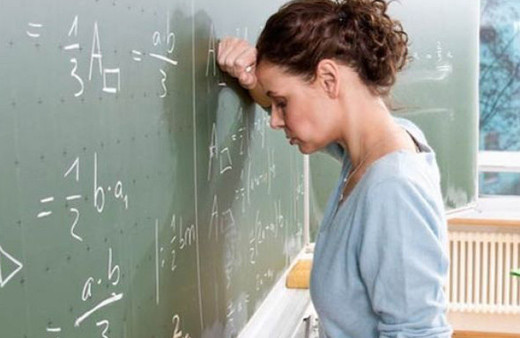 Binlerce öğretmene kötü haber ihbar ve kıdem tazminatı alamayacakları