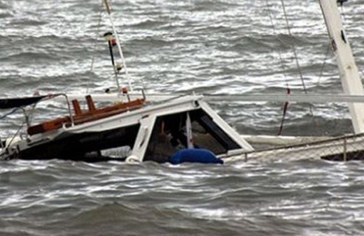 Kuşadası'nda kaçak göçmen teknesi faciası