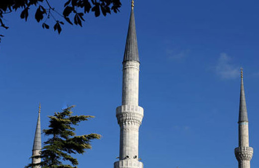 Diyarbakır Lice'de jandarma caminin minaresinde öyle bir şey buldu ki...