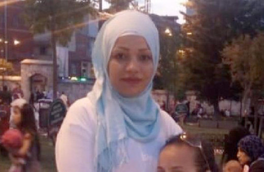 Beyoğlu'nda genç kadının boğazını kesip öldürdüler ardından ateşe verdiler