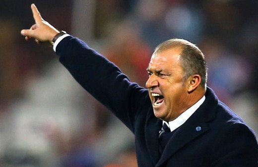 Fatih Terim yıldız futbolcuya 'takımdan ayrılma' diyecek