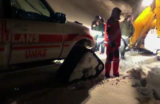 Kafasına kar düştü öldü! 71 yaşındaki kadının sonu