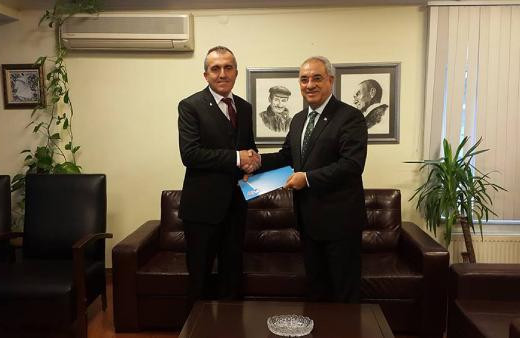 Şoför olarak başladı şimdi İbradı belediye başkan adayı oldu