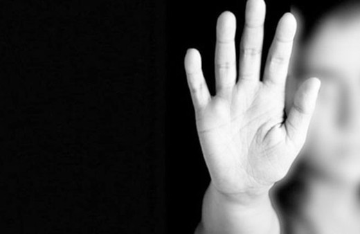 İğrenç olayı öğretmen açığa çıkardı! 9 yaşındaki çocuğa aylarca tecavüz ettiler