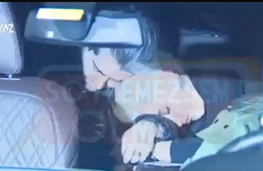 Sıla ile Hazer Amani gece yarısı arabada yakalandı! 