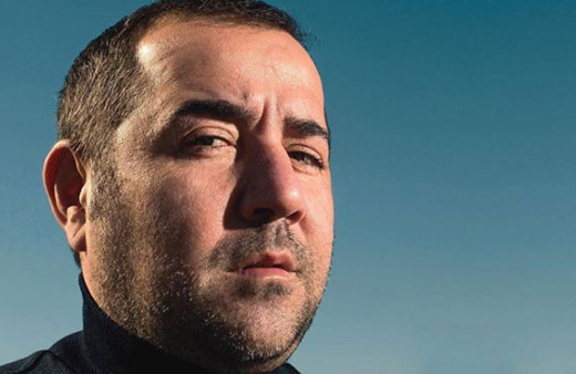 Ata Demirer'den kahkahaya boğan '10 years challange' paylaşımı! 