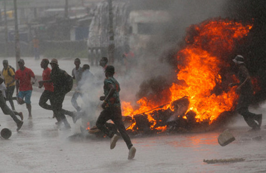 Hükümet internetin tüm ülkede kesilmesini emretti!