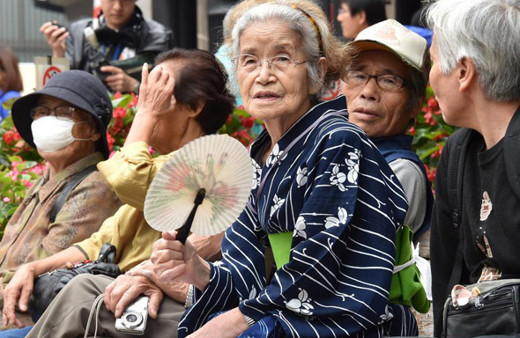 Japonlar çalışmaya doymuyor emeklilik yaşının 70 olmasını istediler