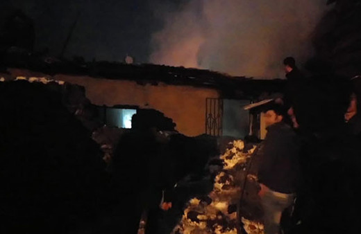 Kütahya'da korkunç olay! Yangında kurtarmak istediği oğluyla birlikte öldü